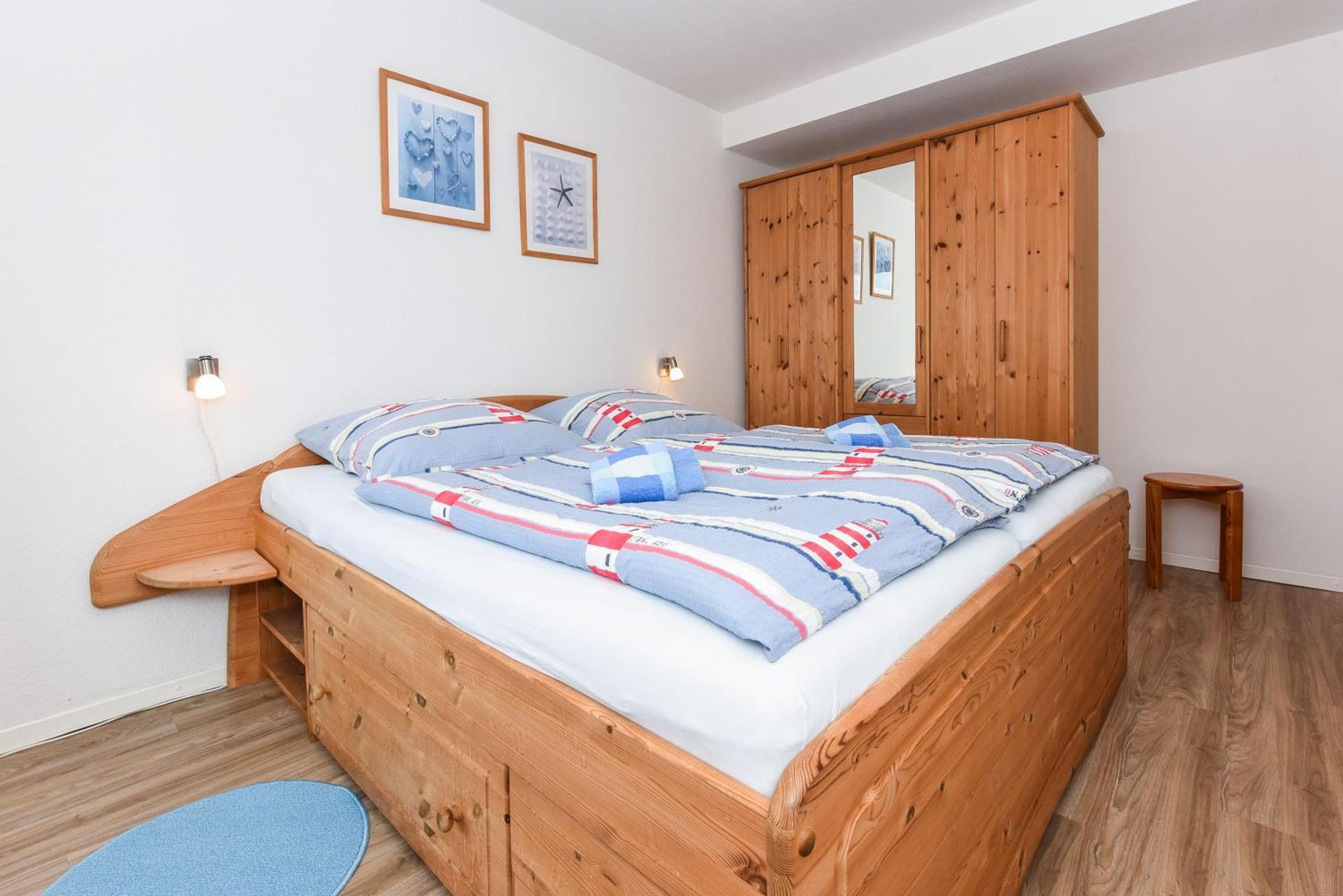 Haus Hafenblick Apartment Bensersiel Bagian luar foto