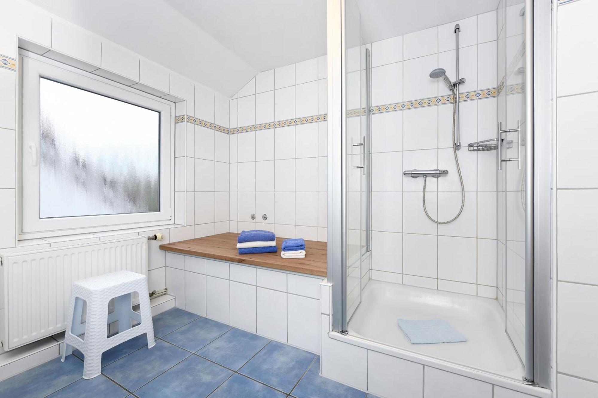 Haus Hafenblick Apartment Bensersiel Bagian luar foto